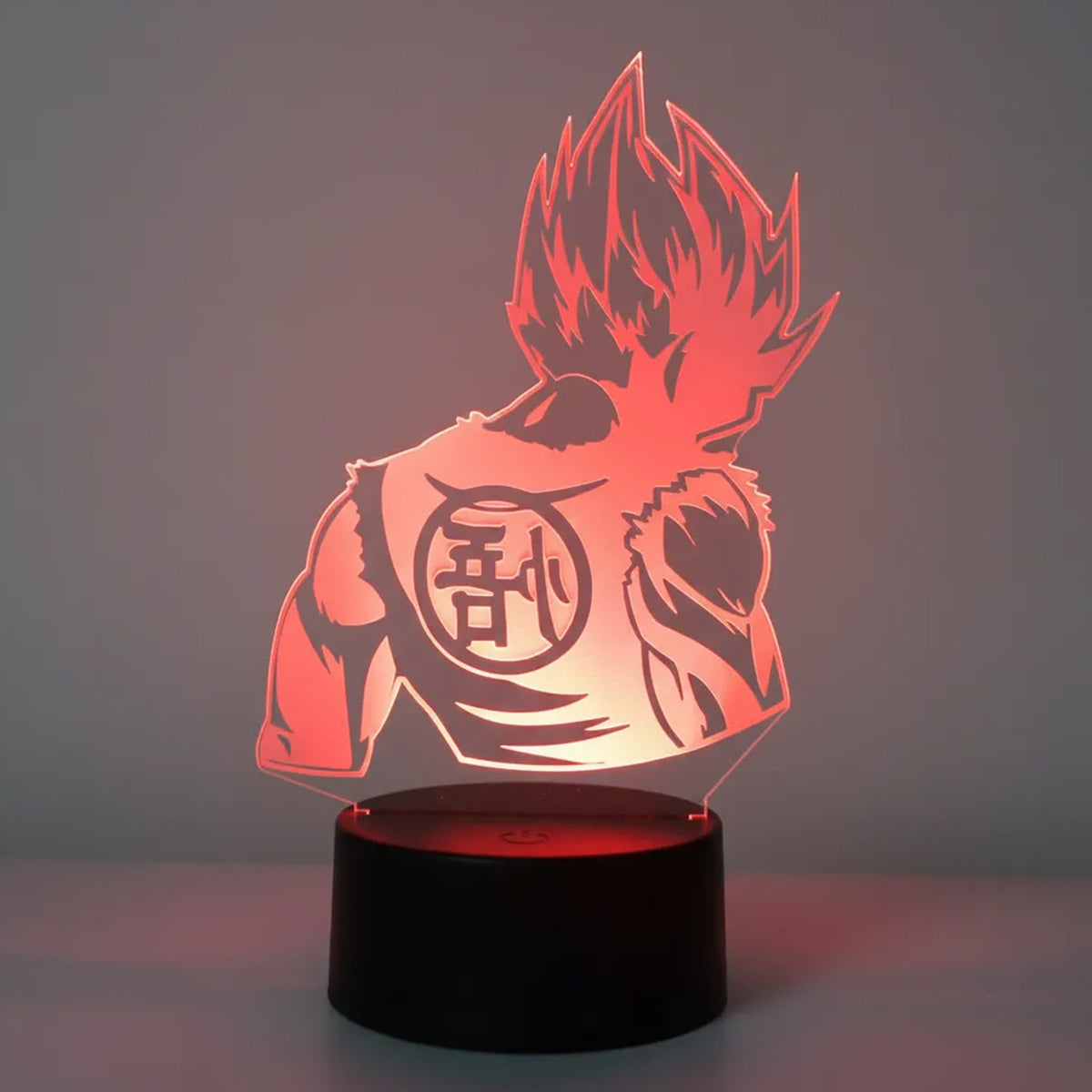 Velador Ilusion 3D A control remoto Lámpara Dragon Ball Goku USB / PILAS